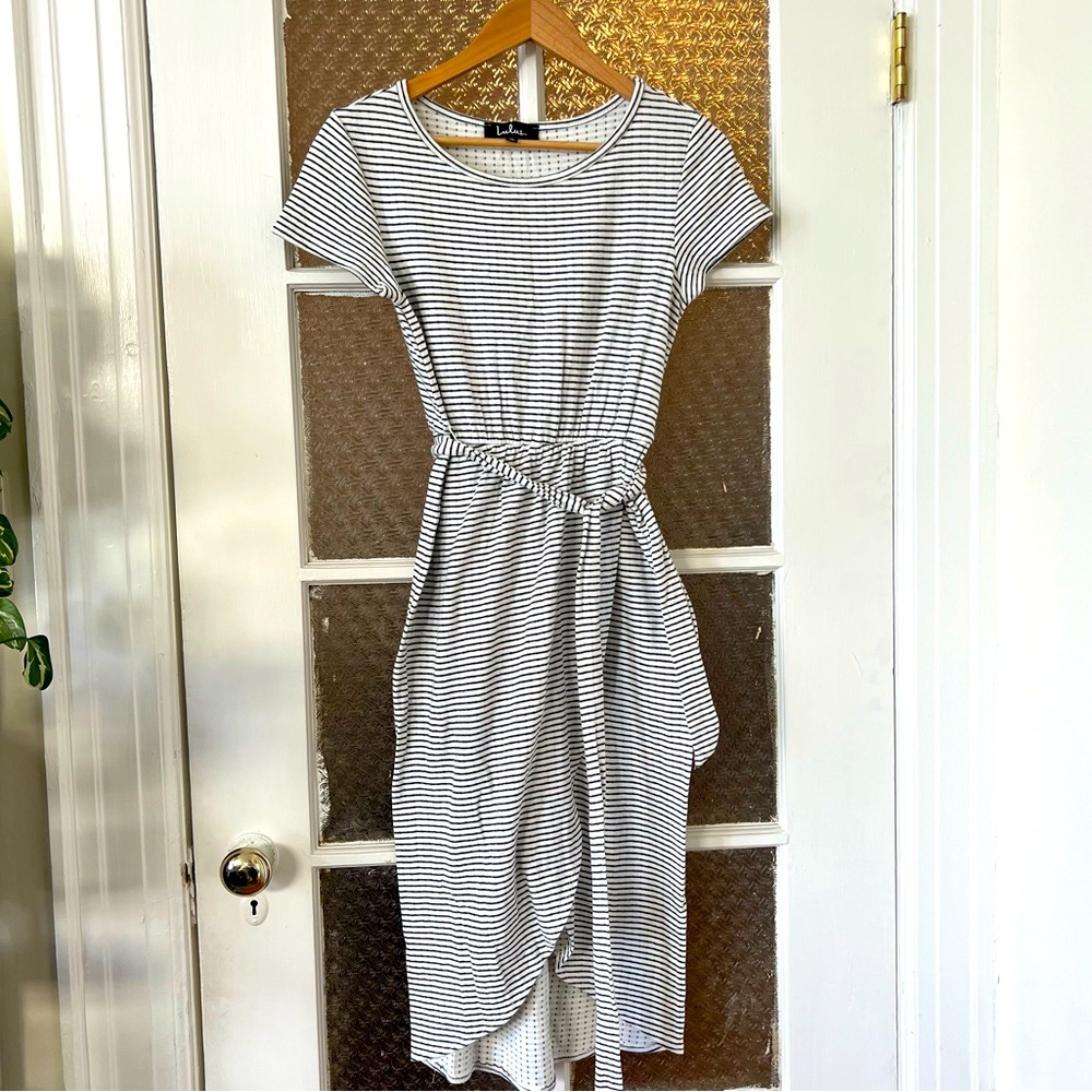 Lulus wrap tee shirt dress